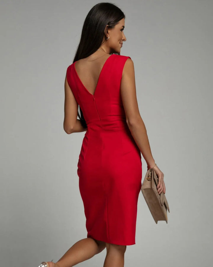 Arielle - Figurbetontes Kleid mit V-Ausschnitt und Schlitz