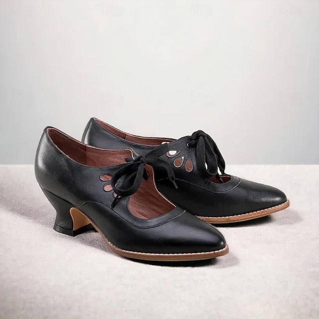 Veralyn - Vintage Kitten-Heels zum Schnüren