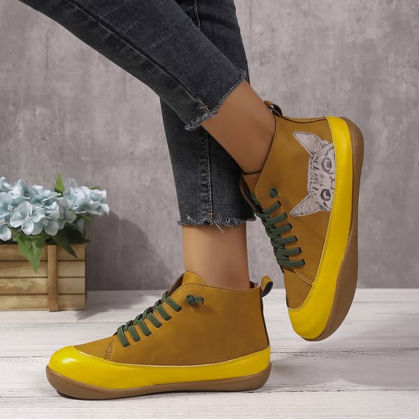 Zorelle - Komfortable knöchelhohe Stiefeletten mit Katzen-Detail