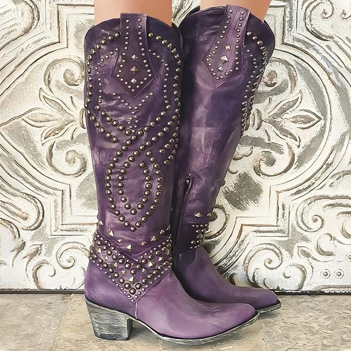 Sylverelle - nietenbesetzte Vintage-Westernstiefel
