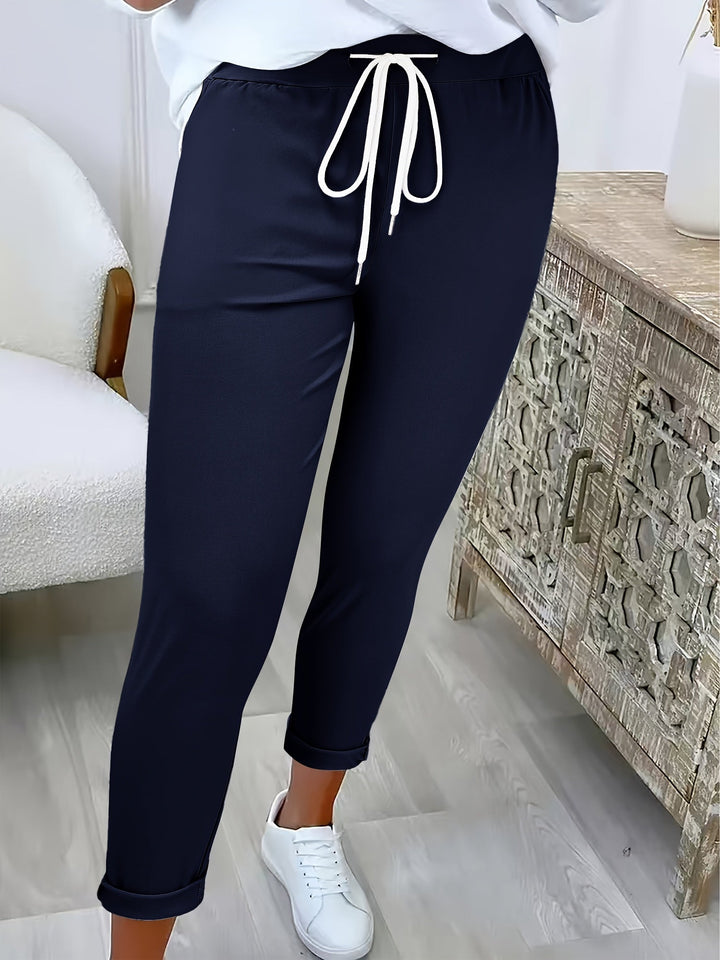 Tansy - Massgeschneiderte Stretch-Hosen mit Kordelzug
