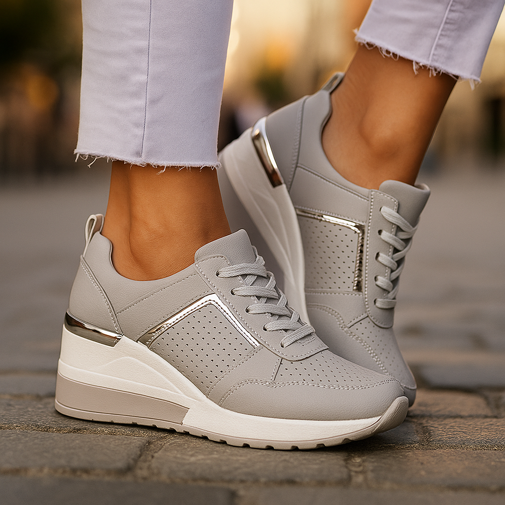 Veranique - Gepolsterte Keil-Sneaker