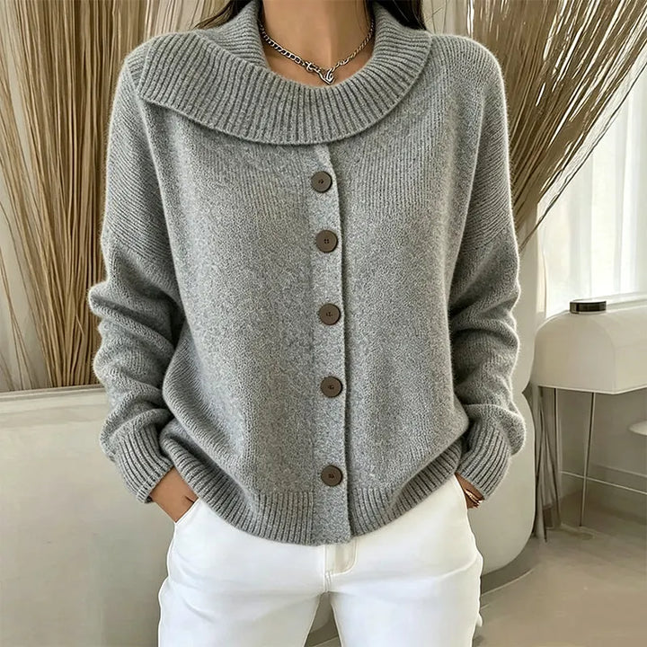 Elowette - Cardigan mit breitem Kragen und Knöpfen