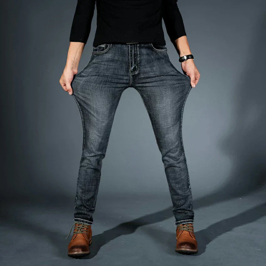 Elian - Schmal geschnittene Stretch-Jeans