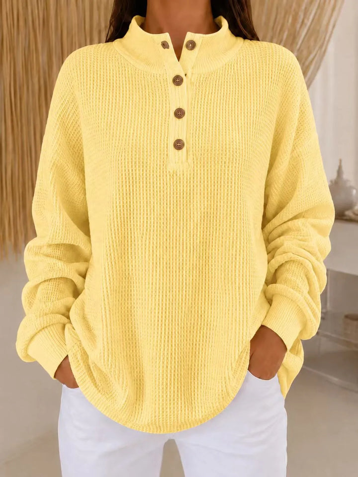 Belliora - Strukturierter Strickpullover mit Knopfleiste am Kragen