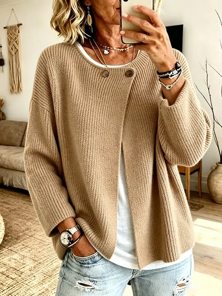 Anisa - Lässige Strickjacke mit Knopfdetails