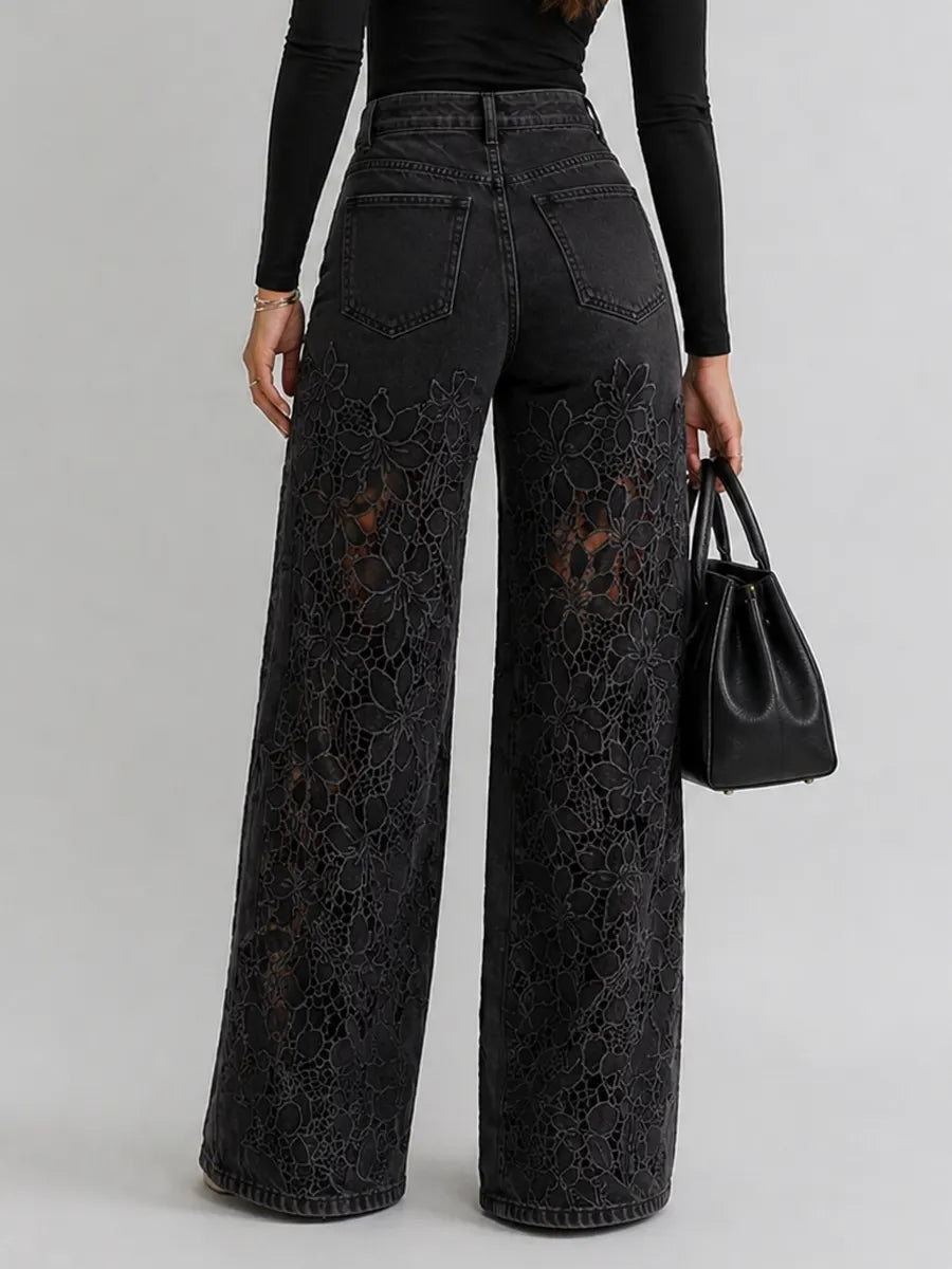 Kaliora - Wide-Leg-Jeans mit floraler Spitze