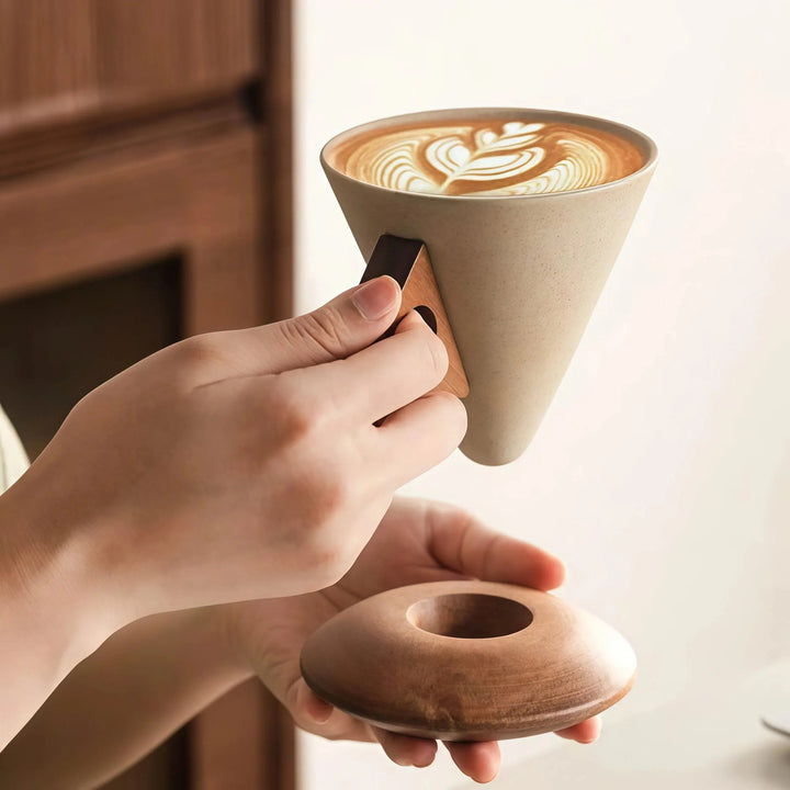 Mabel - Hochwertige konische Kaffeetasse
