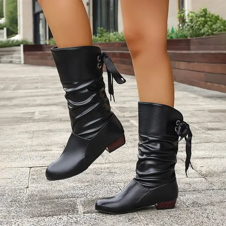 Hilda - wadenhohe Schnürstiefeletten mit Raffung