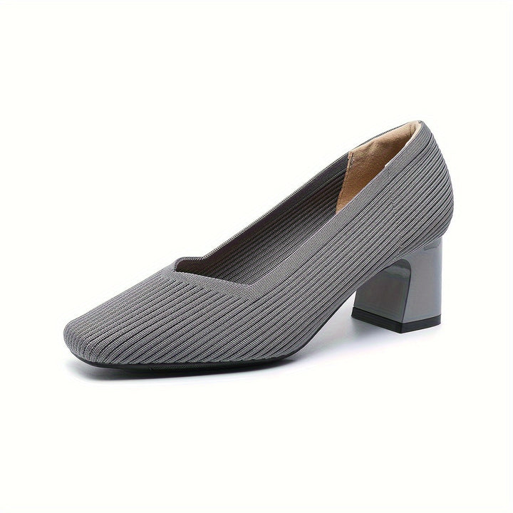 Hetty - Court-Schuh mit quadratischem Absatz