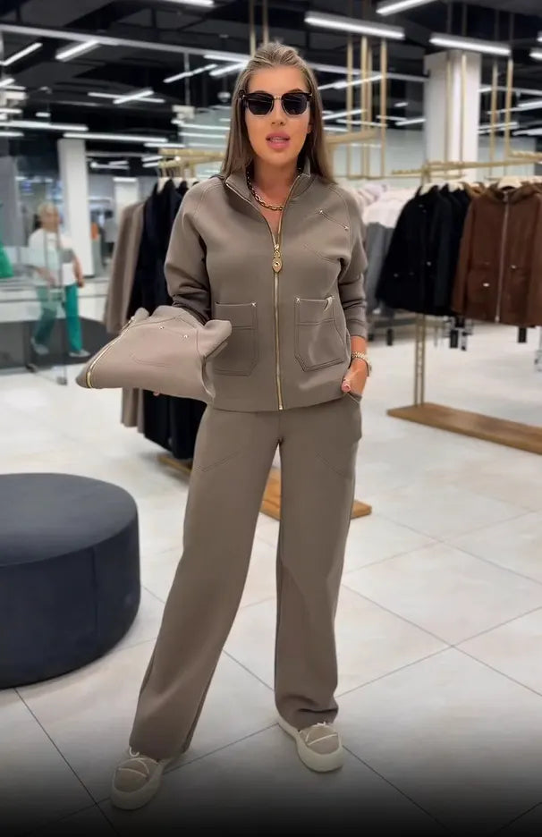 Floranique - Set aus kurz geschnittener Jacke mit Soft-Touch und weit geschnittener Hose