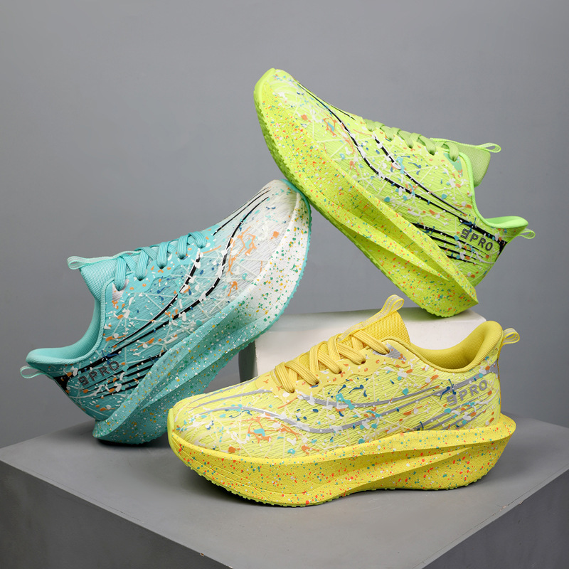 Elowynne - vortriebsstarke Marathon-Laufschuhe