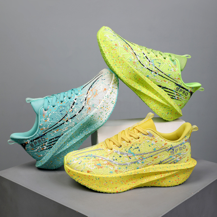 Elowynne - vortriebsstarke Marathon-Laufschuhe