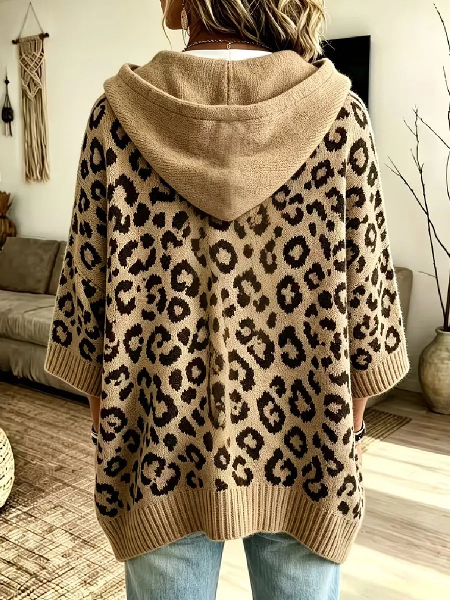 Jocasta - Oversize-Strickhoodie mit Leopard-Print