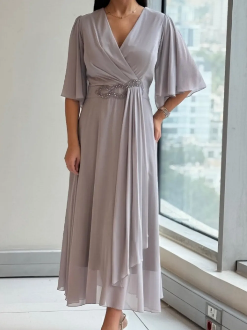 Celinette - Maxikleid aus Chiffon mit kristallbesetzter Taille