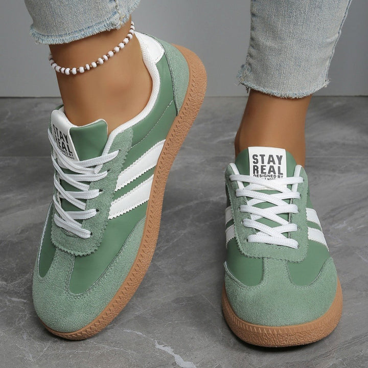 Calanthe - Leichte Sneaker mit flachem Profil