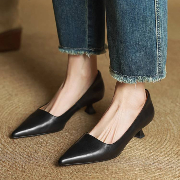 Serelina - Elegante Pumps mit spitzer Zehenpartie und Kitten-Heel