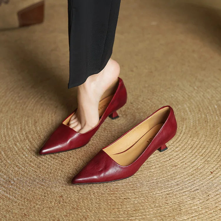 Serelina - Elegante Pumps mit spitzer Zehenpartie und Kitten-Heel