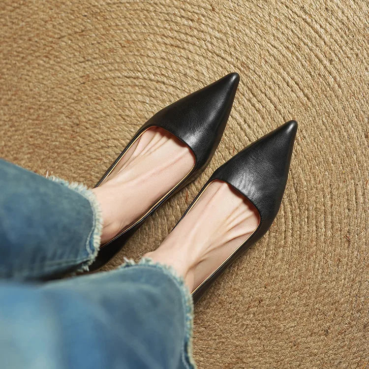 Serelina - Elegante Pumps mit spitzer Zehenpartie und Kitten-Heel