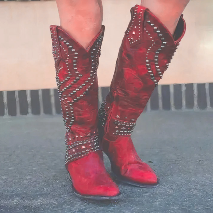 Sylverelle - nietenbesetzte Vintage-Westernstiefel