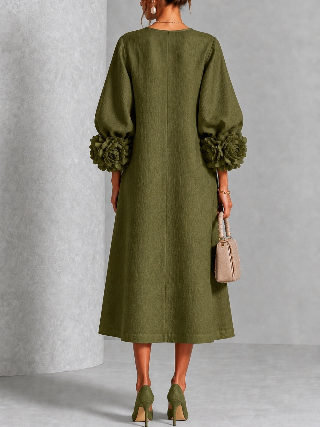 Estelora - Skulpturales Midi-Kleid mit Blumenprint