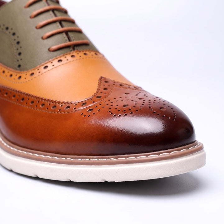 Adwin - Polierte zweifarbige Oxford-Schuhe