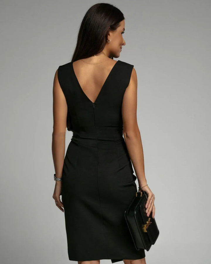 Arielle - Figurbetontes Kleid mit V-Ausschnitt und Schlitz