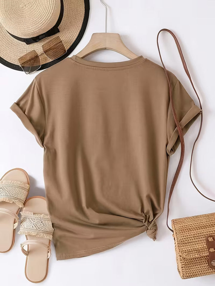 Sarai - T-Shirt mit Kaffeeherz-Print