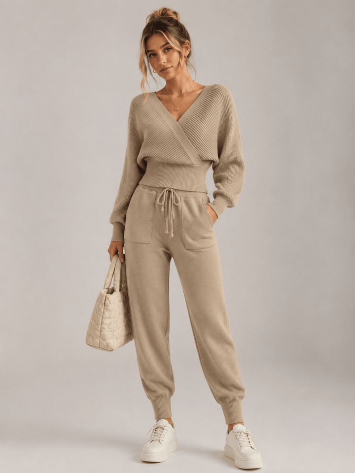 Adelyra - Gestreiftes zweiteiliges Loungewear-Set