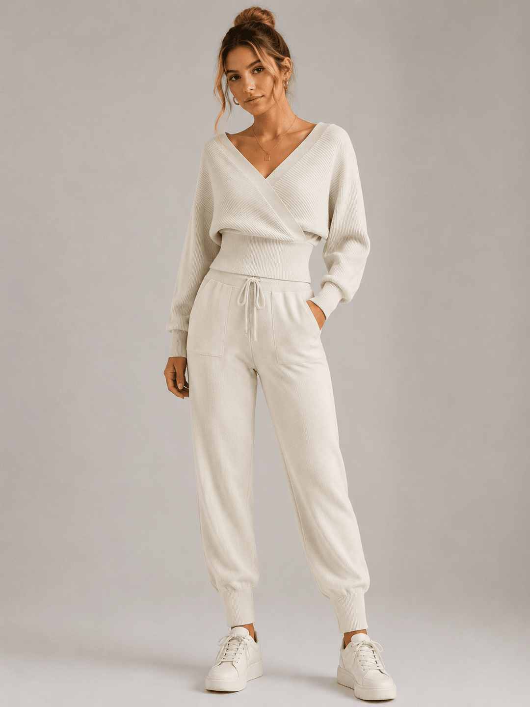 Adelyra - Gestreiftes zweiteiliges Loungewear-Set