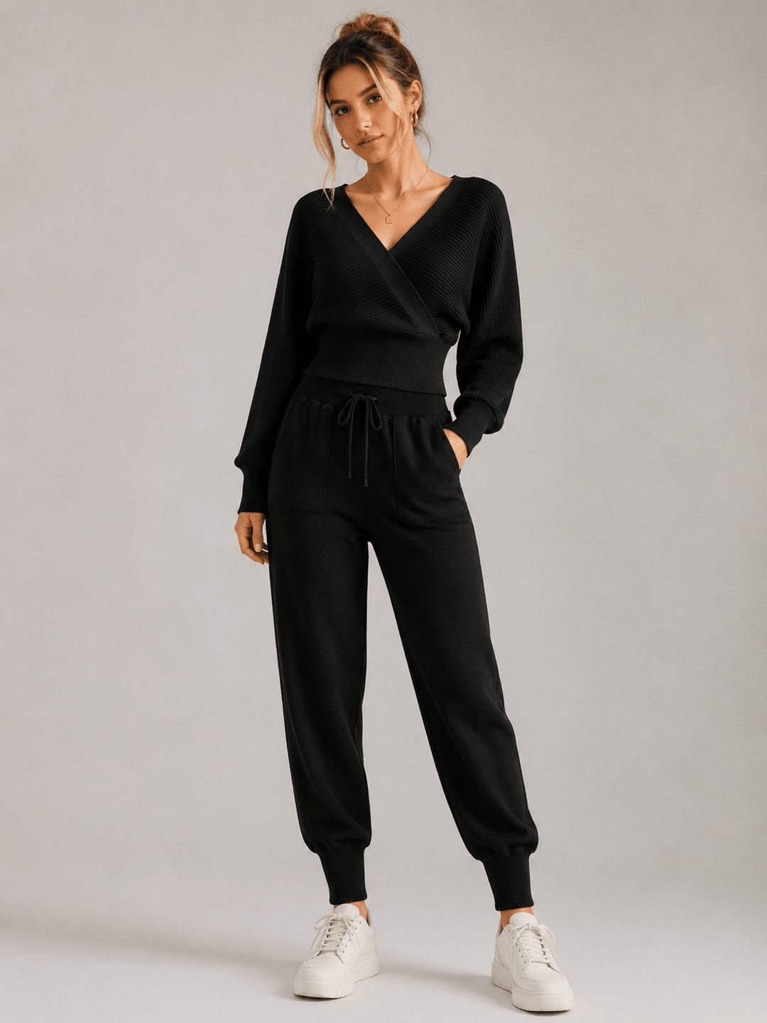 Adelyra - Gestreiftes zweiteiliges Loungewear-Set