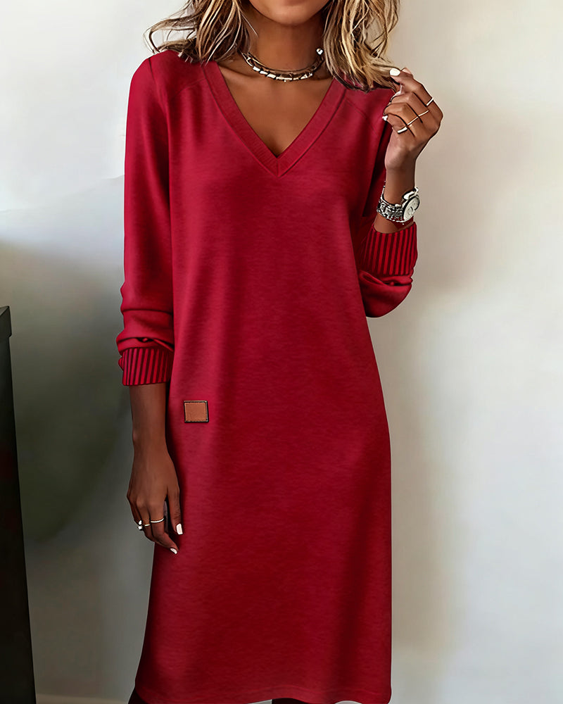 Galenique - Lässiges Strickkleid mit V-Ausschnitt