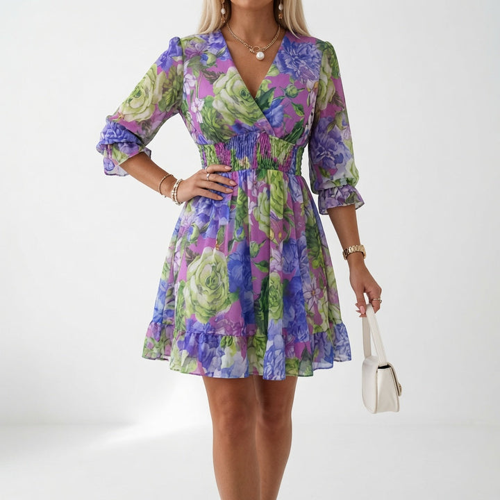 Maelona - Weiches, floral gemustertes, gerafftes Minikleid