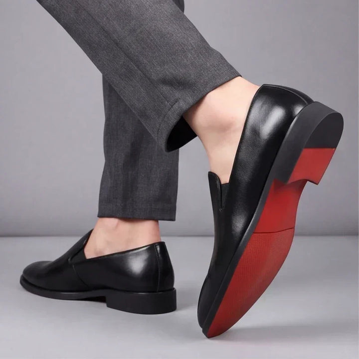 Dougie - Slipper mit roter Sohle