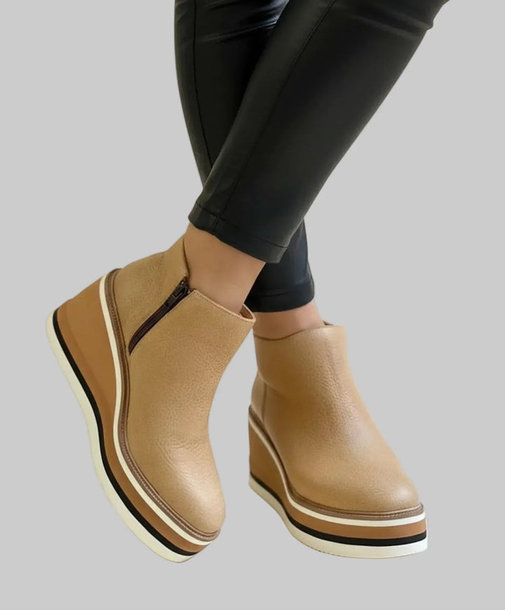 Fayloria - Komfort-Passform Keilabsatz-Stiefeletten