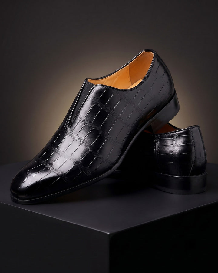 Denton - Patinierte Slip-on-Loafer mit Kroko-Prägung