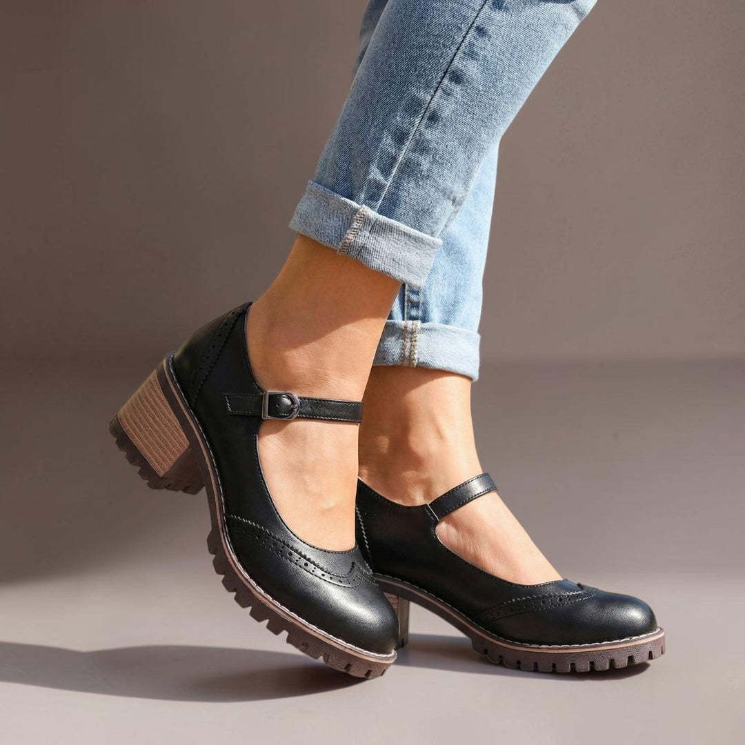 Ilyra - Riemchensandalen mit Blockabsatz
