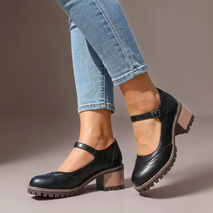Ilyra - Riemchensandalen mit Blockabsatz